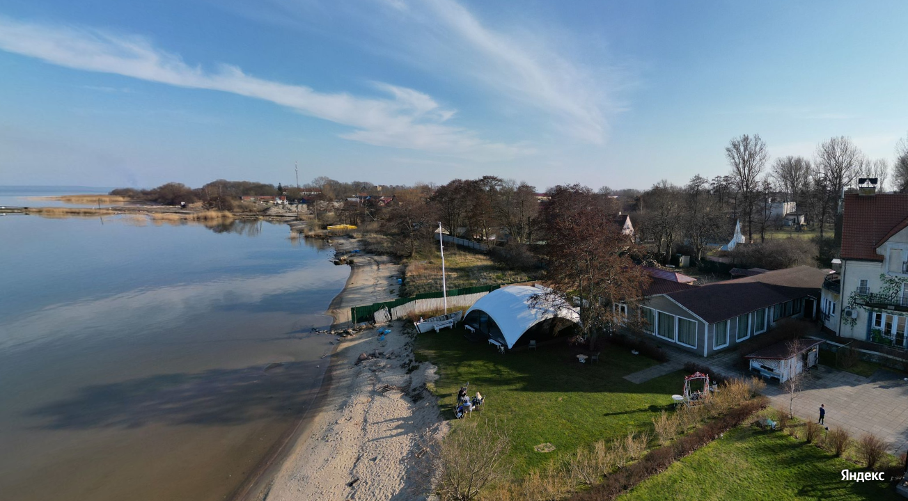 Куршская коса под угрозой: семиэтажка в посёлке Рыбачий возмутила калининградцев